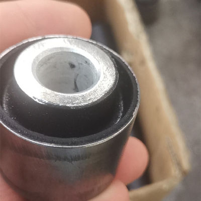 Autoverwerkingsmachine voor het spuitgieten van auto rubberproducten/machine voor het maken van auto-onderdelen voor het borstelen van rubber