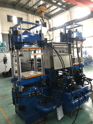 Silicone Rubberproduct die Machines het Vulcaniseren Pers Vormende Machine om de Opening van het Siliconedak Te maken het Opvlammen maken