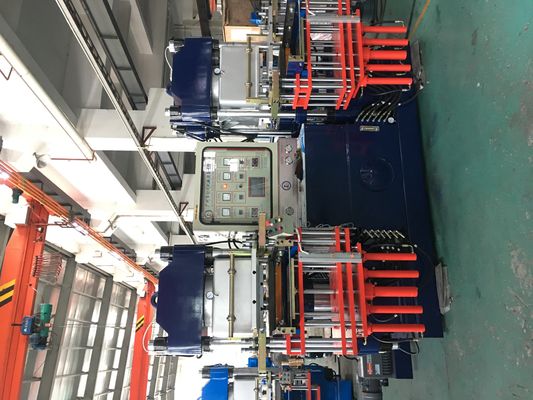 Silicone vormmaker Silicone rubber vacuümcompressie gietmachine voor het maken van siliconen babyvoedingszuigplaat
